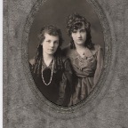 (DeVINNY) I believe this is Verna and don't know the other g