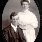 (STEAR) John and Lizzie STEAR handwritten on back of Picture