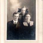 (STEAR) Is this John  and Lizzie STEAR with their daughter
