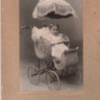 Young Child - Aunt Verna & John White picture taken by same 